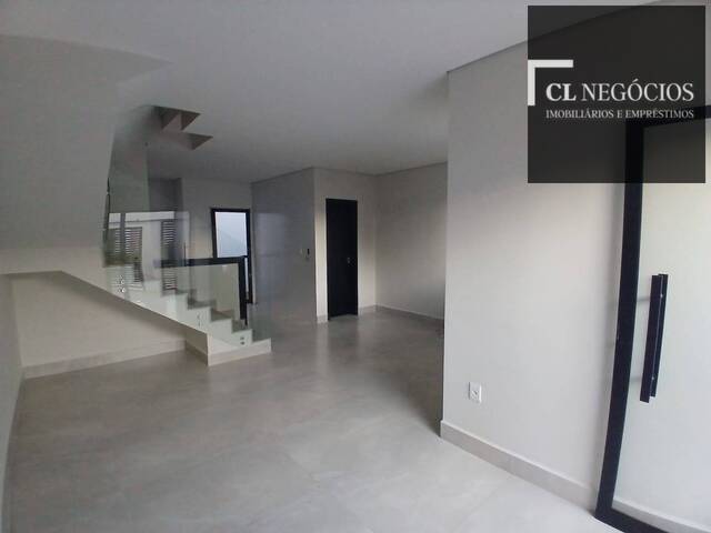 #32 - Casa para Venda em Belo Horizonte - MG