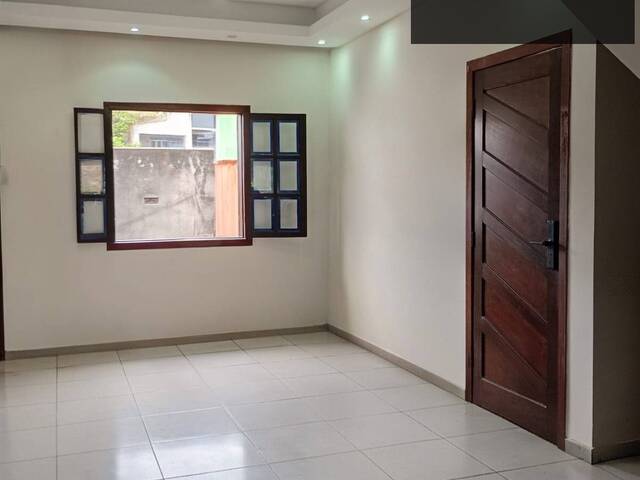 #81 - Casa para Locação em Contagem - MG