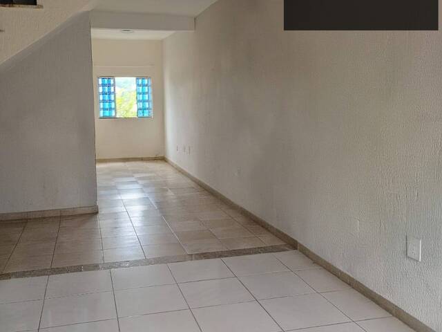 Casa para Locação em Contagem - 5