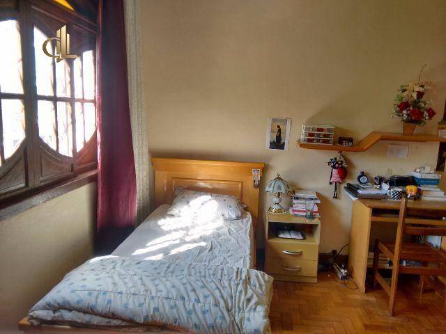 Casa, 9 quartos, 320 m² - Foto 9